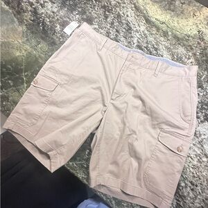 Jos. A. Bank Light Beige Cargo Shorts NWT